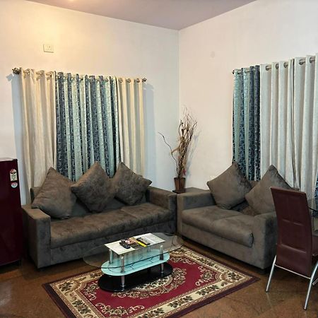 Nandu Hospitality Apartments Services - Aashiyana Бангалор Экстерьер фото